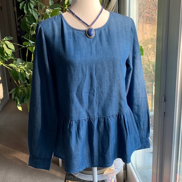 Chambray Denim Peplum Shirt Approx Sz M - Picture 2 of 11